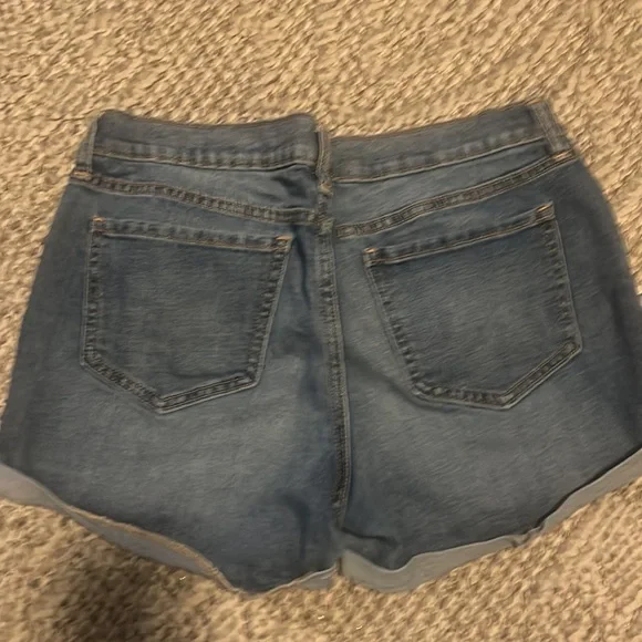 Old navy jean shorts sz 8 - Picture 3 of 4